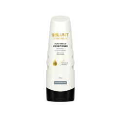 Blunt Bond Repair Conditioner Repairs Strengthens Malic Acid and Peptide 250 ml